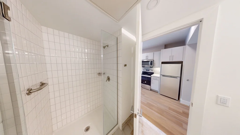 1 bed, 1 bath apartment for rent at 250 Centre Unit 617, Jamaica Plain — photo 6 of 7
