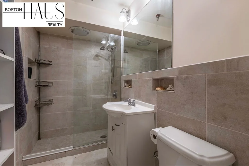 1 bed, 1 bath apartment for rent at 250 Commonwealth Ave Unit 2, Back Bay — photo 5 of 10