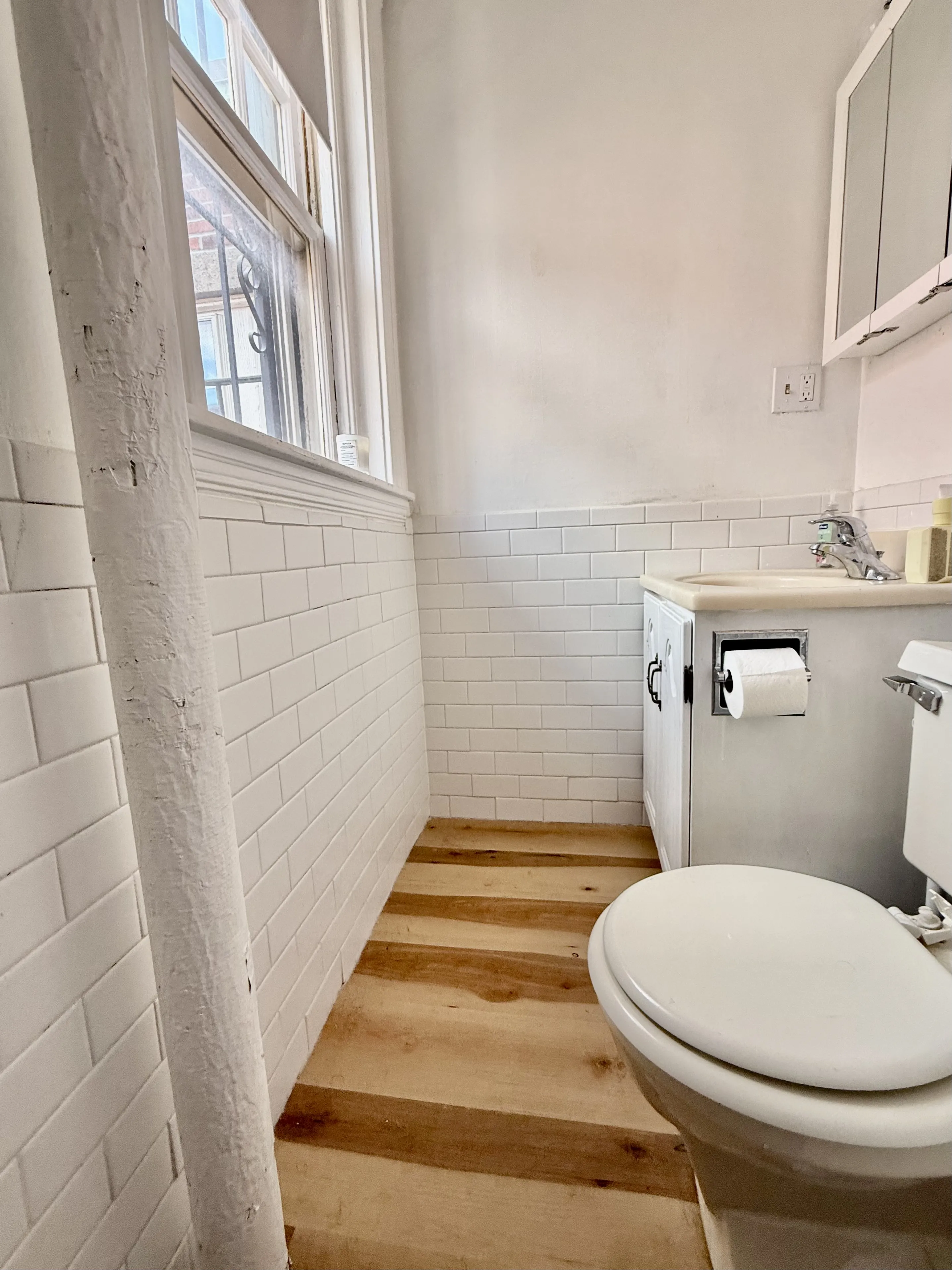 2.5 bed, 1.5 bath apartment for rent at 250 Commonwealth Ave Unit 20, Back Bay — photo 12 of 21