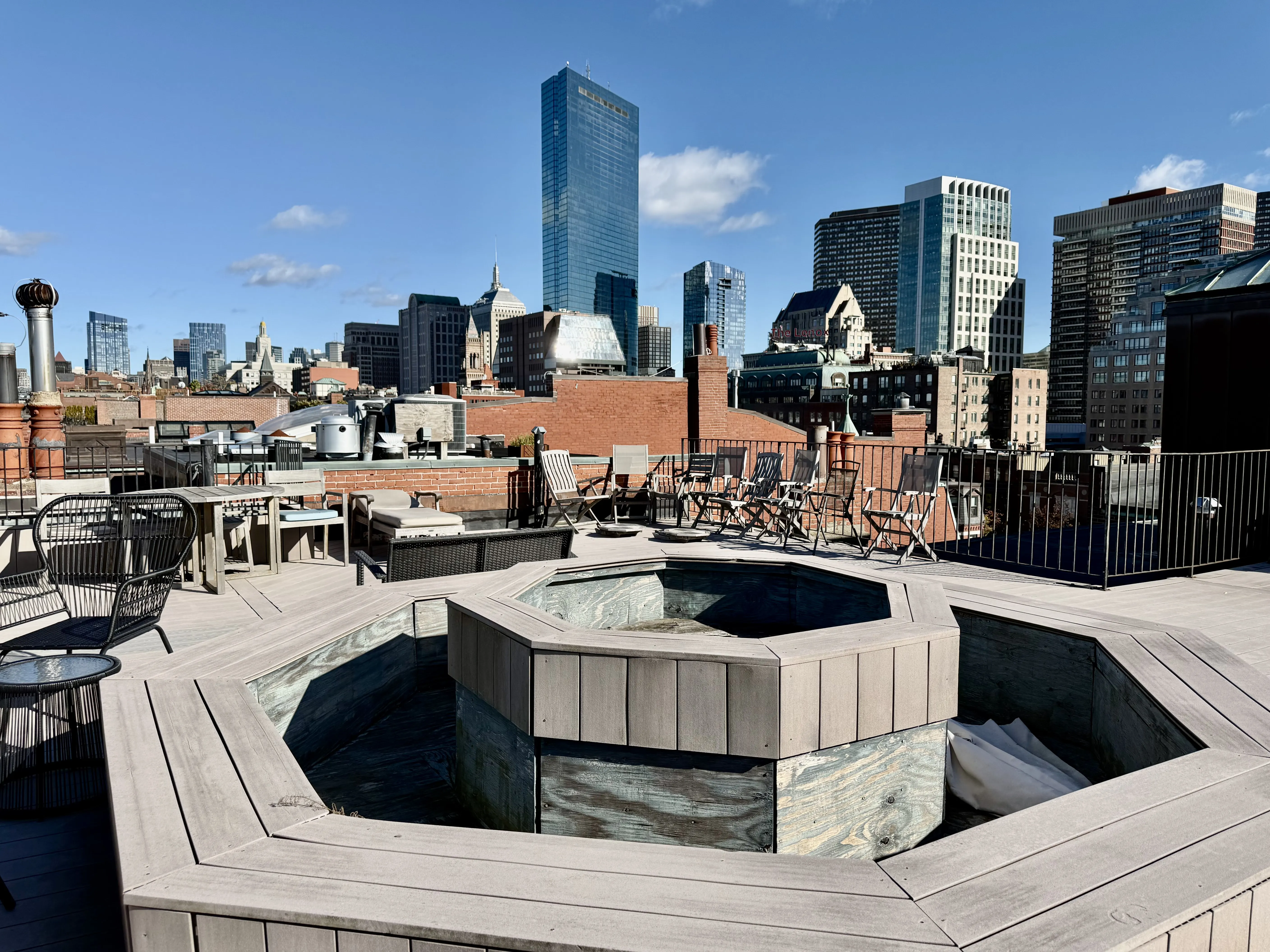 2.5 bed, 1.5 bath apartment for rent at 250 Commonwealth Ave Unit 20, Back Bay — photo 20 of 21