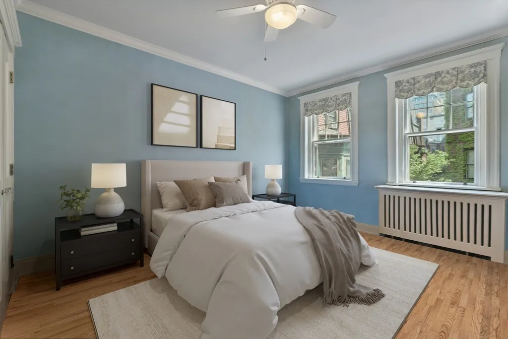 3 bed, 2 bath apartment for rent at 250 Commonwealth Unit 7, Back Bay — photo 11 of 18