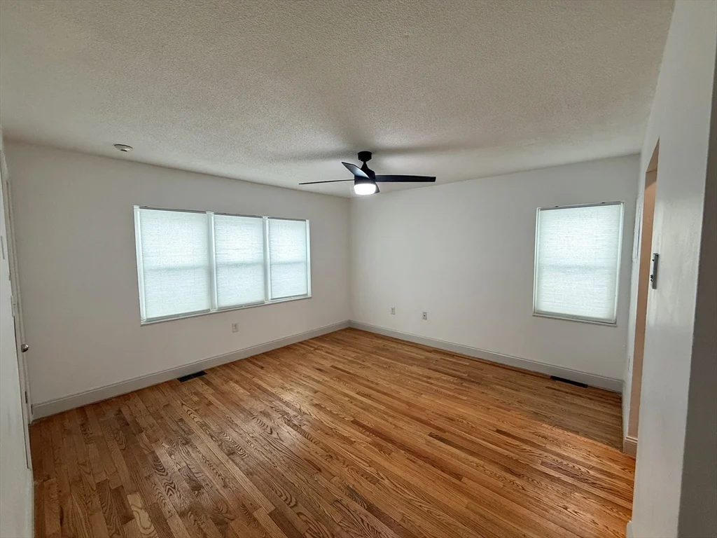 2 bed, 1 bath apartment for rent at 250 Dudley St Unit 1, Roxbury — photo 6 of 18