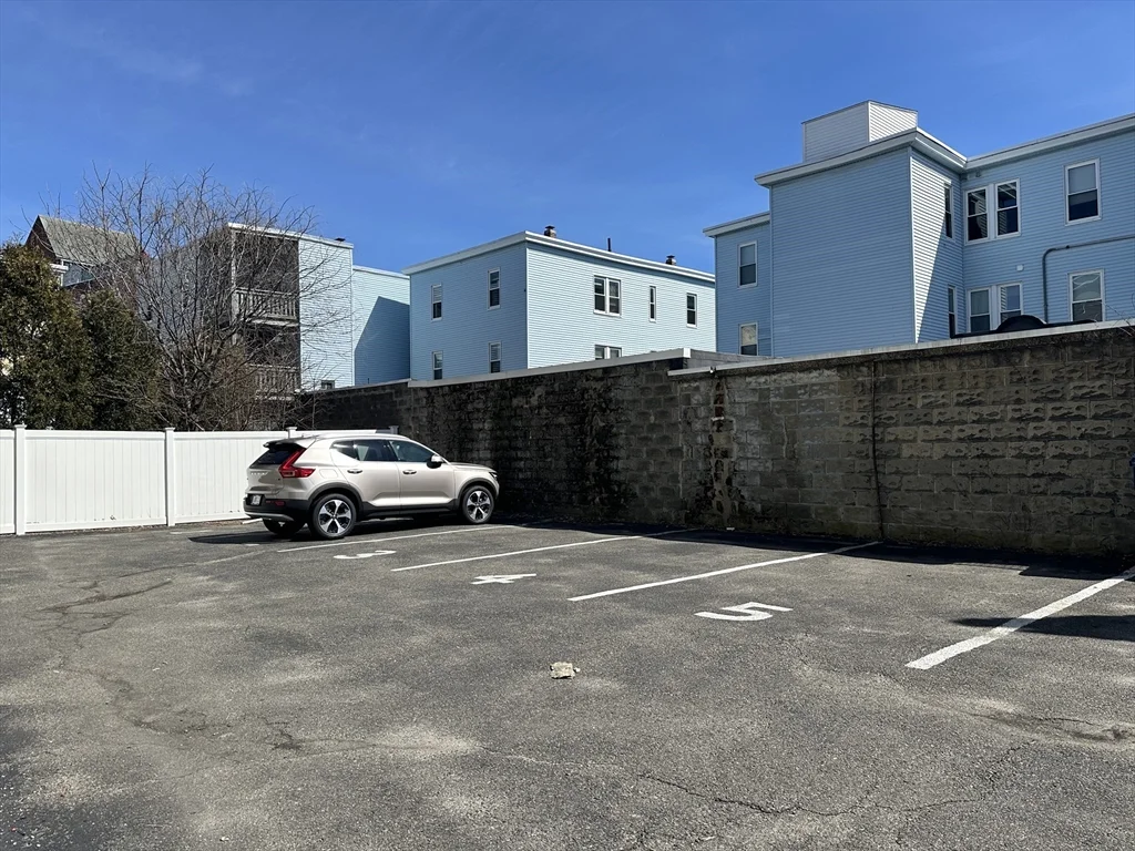 3 bed, 1 bath apartment for rent at 250 Elm St Unit 2, Inman Square — photo 11 of 11
