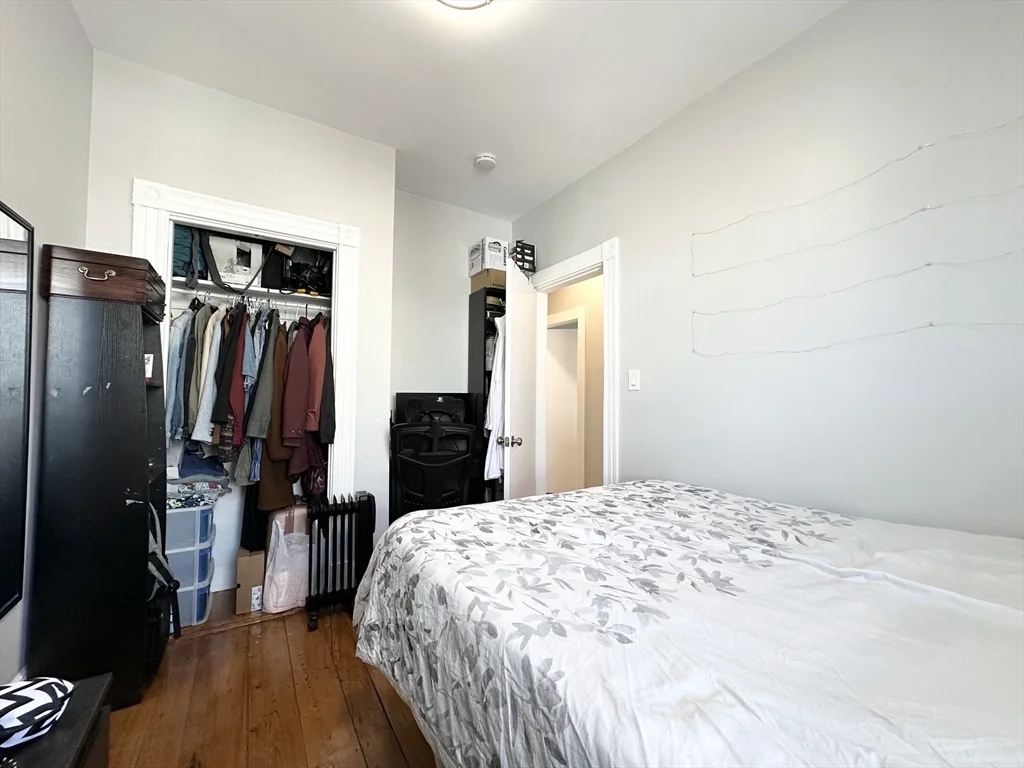 3 bed, 1 bath apartment for rent at 250 Elm St Unit 2, Inman Square — photo 9 of 11