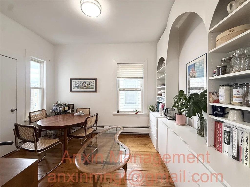 3 bed, 1 bath apartment for rent at 250 Elm St Unit 3, Inman Square — photo 9 of 12