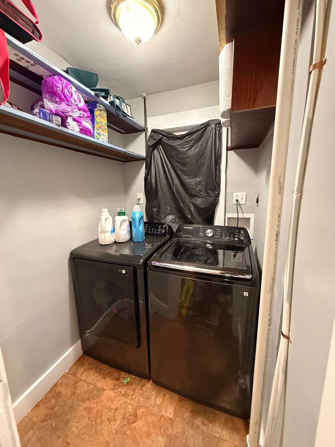 2 bed, 1 bath apartment for rent at 250 Hyde Park Ave Unit 1A, Jamaica Plain — photo 10 of 15