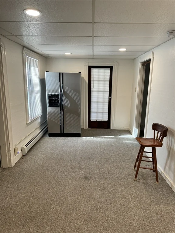 1 bed, 1 bath apartment for rent at 250 Jarry St, Far North — photo 11 of 18