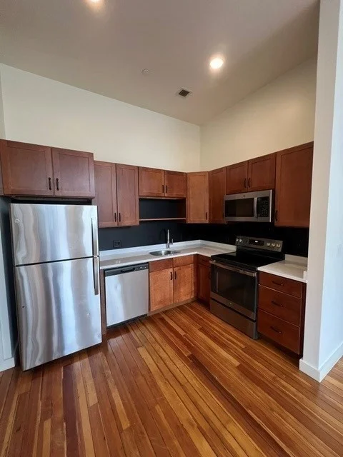 2 bed, 1 bath apartment for rent at 250 Main St Unit A204, Bridgewater — photo 3 of 26