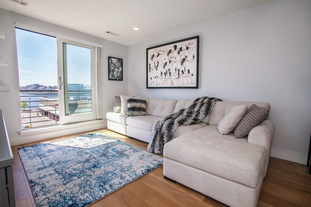 2 bed, 2 bath apartment for rent at 250 Meridian St Unit 305, East Boston — photo 2 of 25