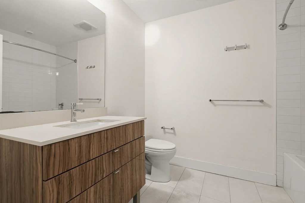 2 bed, 2 bath apartment for rent at 250 Meridian St Unit UNIT306, East Boston — photo 11 of 27