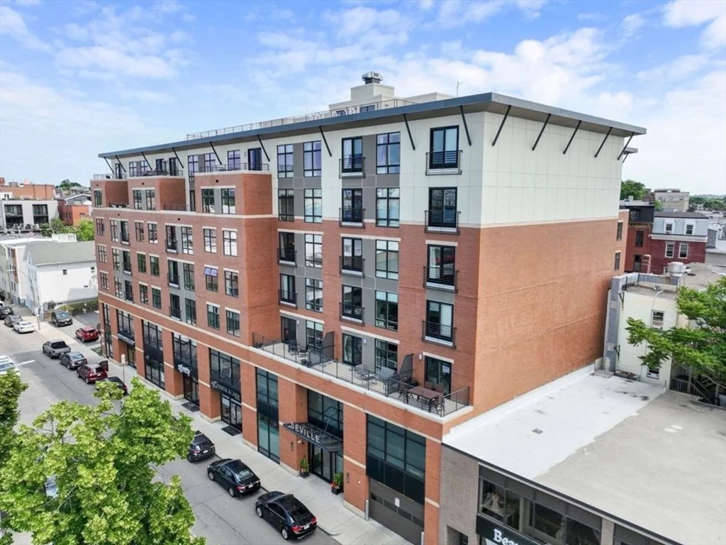 2 bed, 2 bath apartment for rent at 250 Meridian St Unit UNIT306, East Boston — photo 25 of 27
