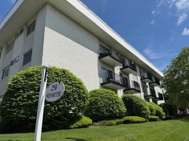 2 bed, 1 bath apartment for rent at 250 Nesmith St Unit A19, Belvidere — photo 19 of 19