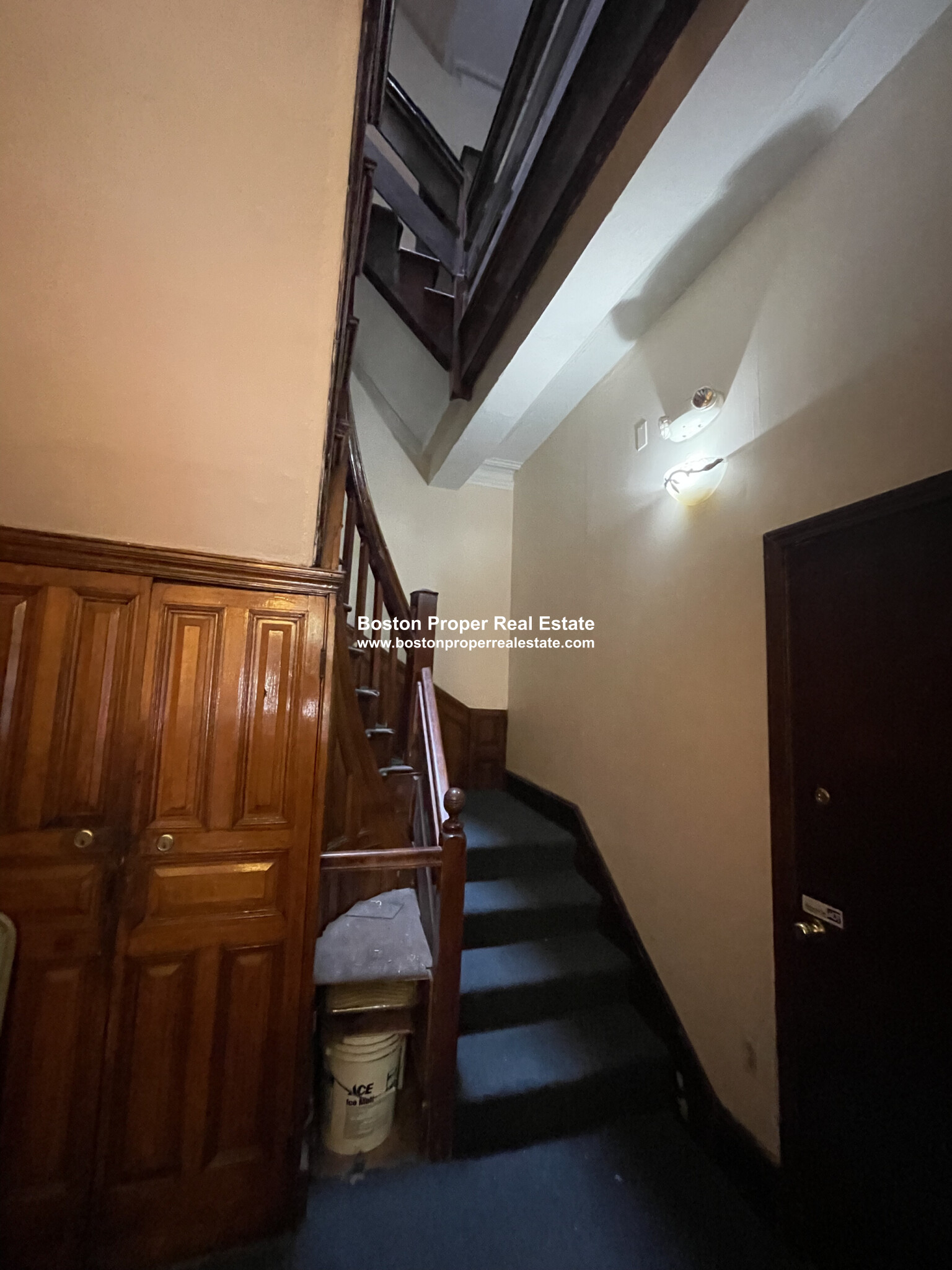Studio bed, 1 bath apartment for rent at 250 Newbury St Unit 1R, Back Bay — photo 13 of 15