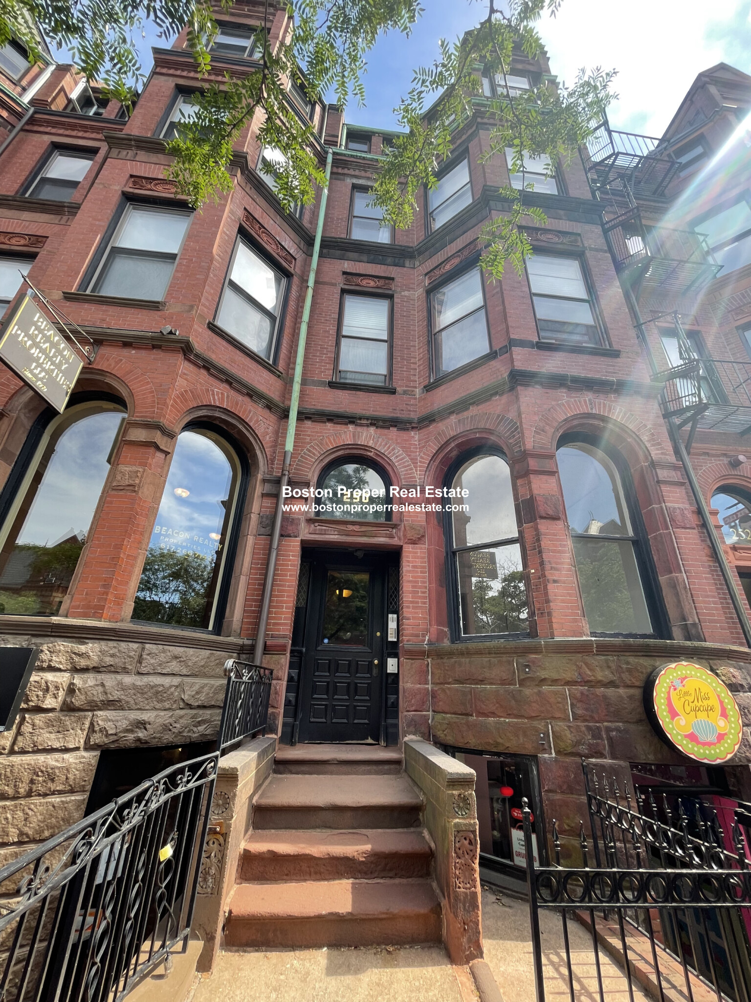 Studio bed, 1 bath apartment for rent at 250 Newbury St Unit 1R, Back Bay — photo 14 of 15