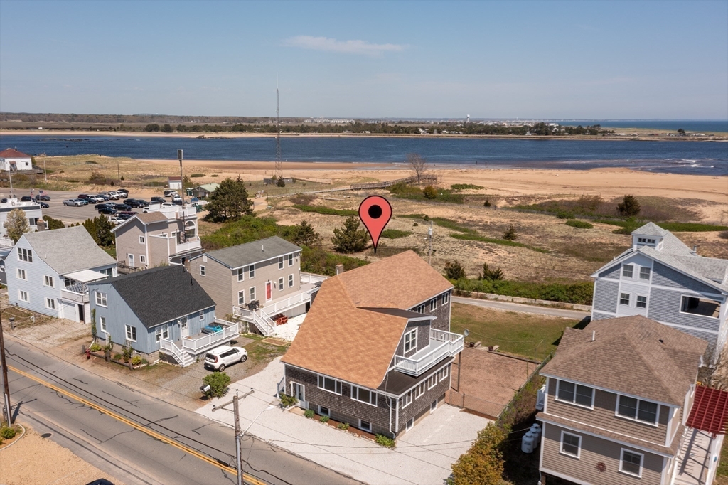 1 bed, 1 bath apartment for rent at 250 Northern Unit Lower, Plum Island — photo 3 of 17