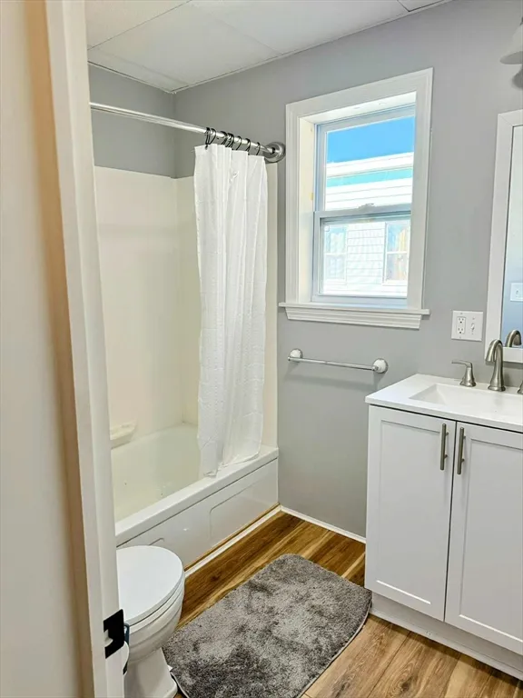 3 bed, 1 bath apartment for rent at 250 Pine St Unit 3, Gardner — photo 4 of 13