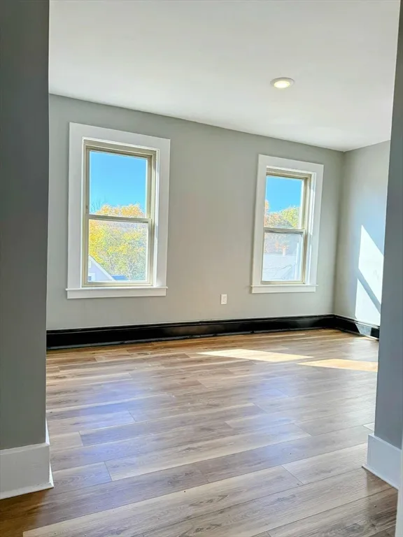 3 bed, 1 bath apartment for rent at 250 Pine St Unit 3, Gardner — photo 9 of 13