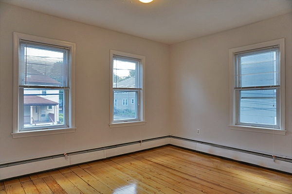 3 bed, 1 bath apartment for rent at 250 River St Unit 2, Bleachery — photo 6 of 11