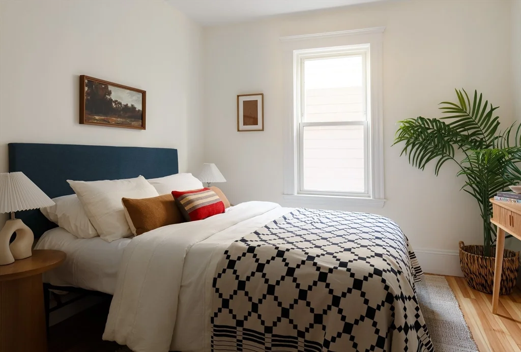 2 bed, 1 bath apartment for rent at 250 Walden Unit 2, Neighborhood Nine — photo 13 of 16