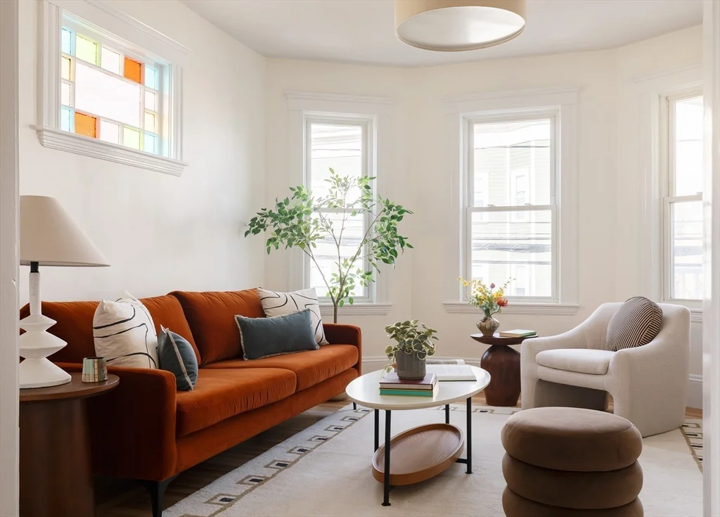 2 bed, 1 bath apartment for rent at 250 Walden Unit 2, Neighborhood Nine — photo 7 of 16