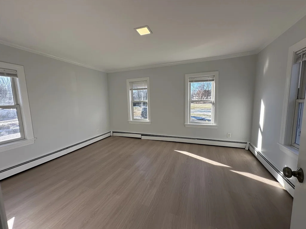 2 bed, 1 bath apartment for rent at 250 Walnut St Unit A, Framingham — photo 10 of 19