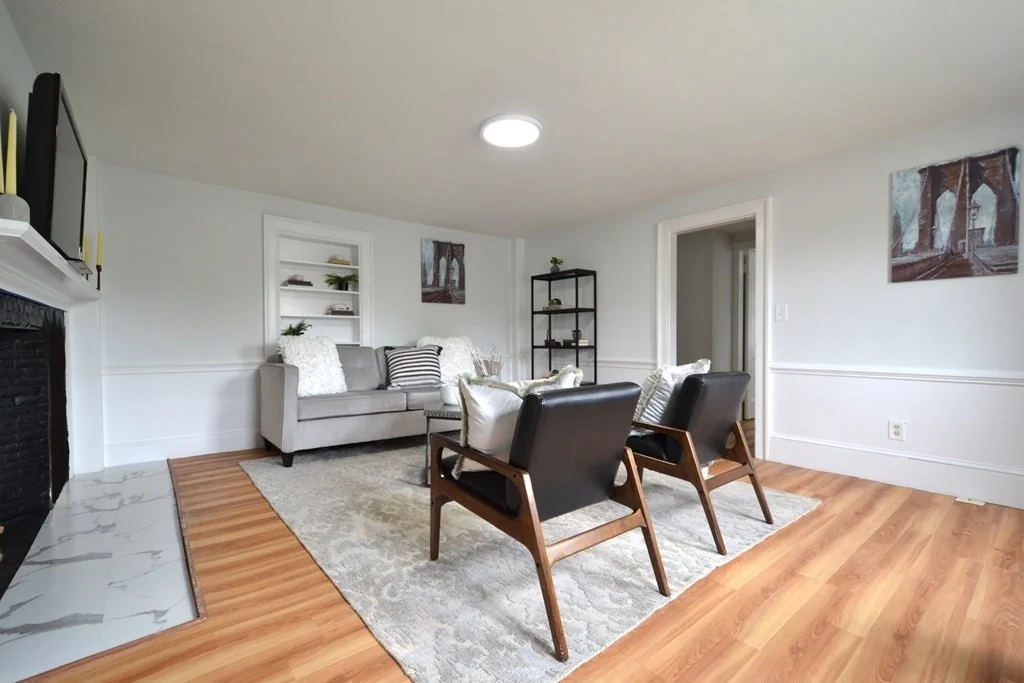2 bed, 1 bath apartment for rent at 250 Walnut St Unit B, Framingham — photo 3 of 16