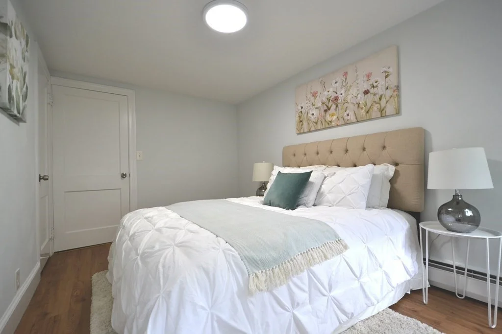 2 bed, 1 bath apartment for rent at 250 Walnut St Unit B, Framingham — photo 11 of 16