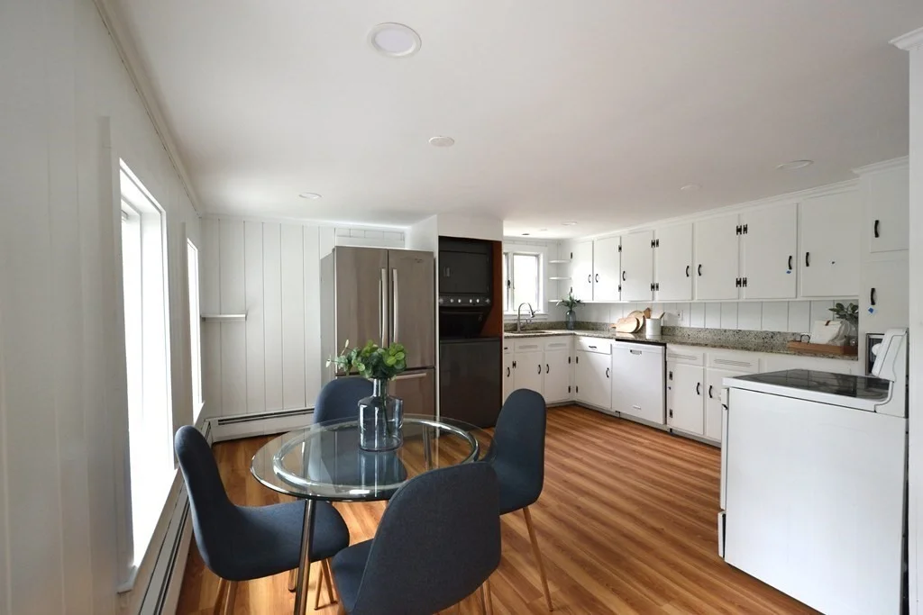 2 bed, 1 bath apartment for rent at 250 Walnut St Unit B, Framingham — photo 5 of 16