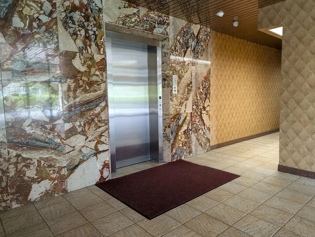 2 bed, 2 bath apartment for rent at 2500 Mystic Valley Pkwa Unit 303, Medford — photo 12 of 14