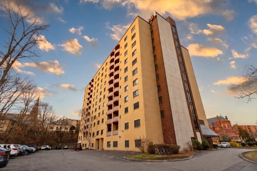 2 bed, 2 bath apartment for rent at 2500 Mystic Valley Pkwa Unit 303, Medford — photo 14 of 14
