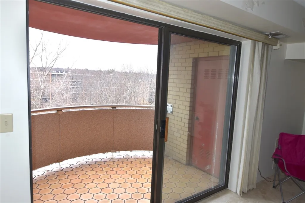 2 bed, 2 bath apartment for rent at 2500 Mystic Valley Pkwa Unit 806, West Medford — photo 21 of 41