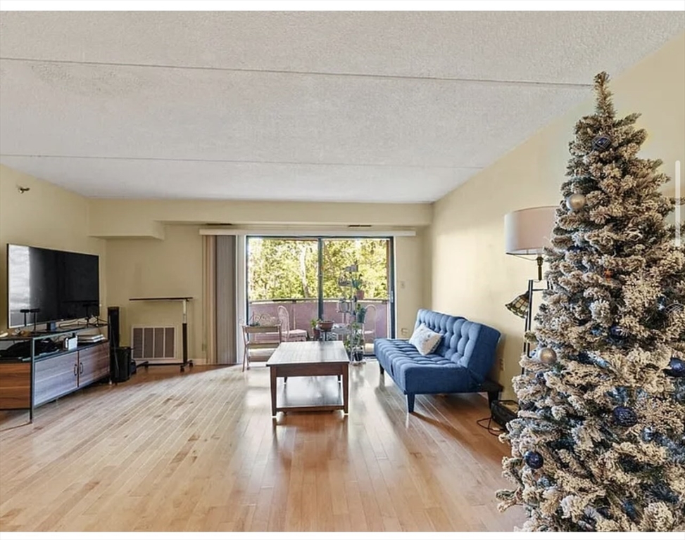 2 bed, 2 bath apartment for rent at 2500 Mystic Valley Pkwy Unit 507, Medford — photo 23 of 29