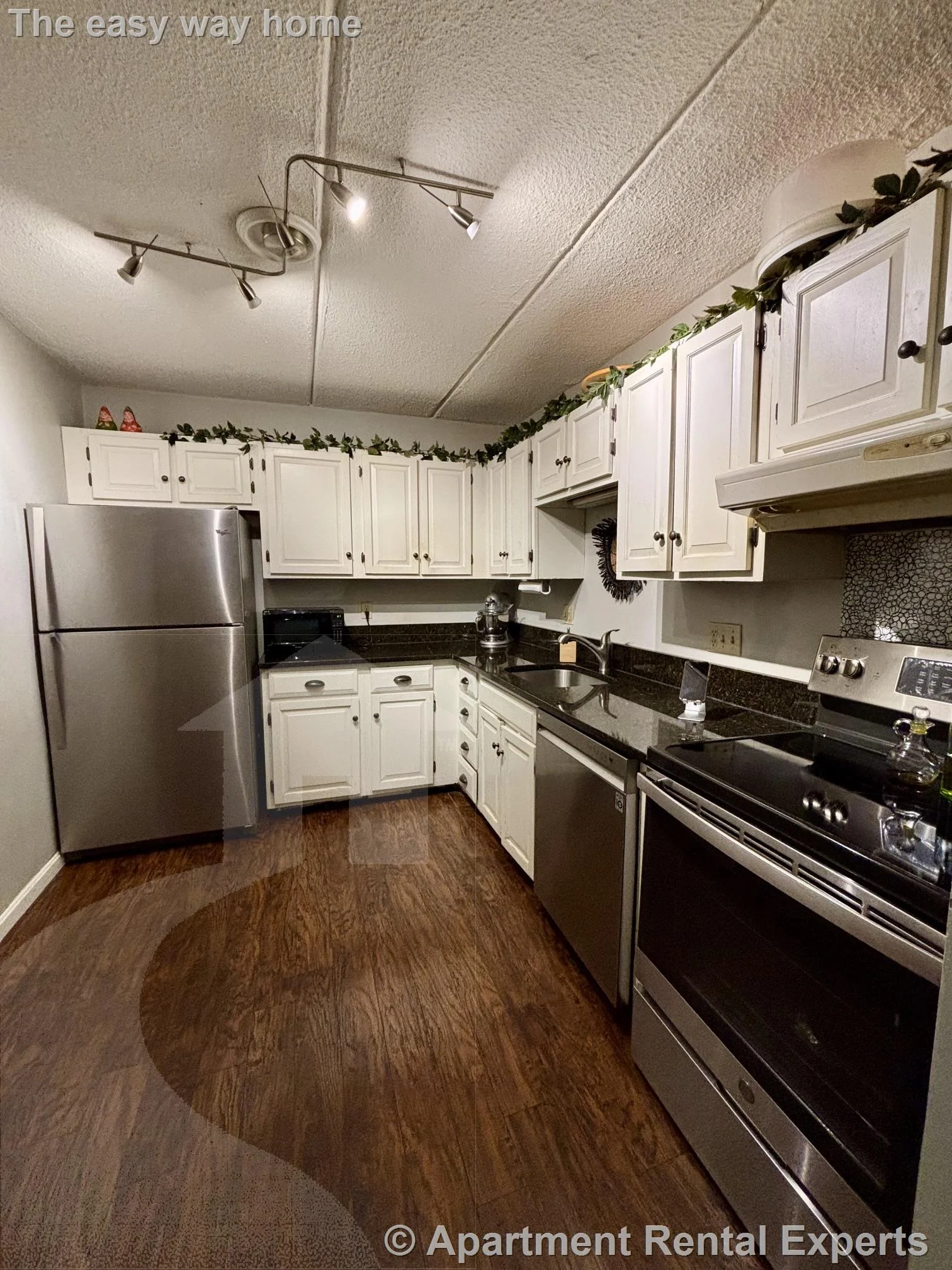 2 bed, 2 bath apartment for rent at 2500 Mystic Valley Pkwy Unit 805, Medford Square — photo 2 of 30