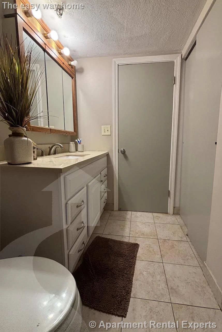 2 bed, 2 bath apartment for rent at 2500 Mystic Valley Pkwy Unit 805, Medford Square — photo 29 of 30
