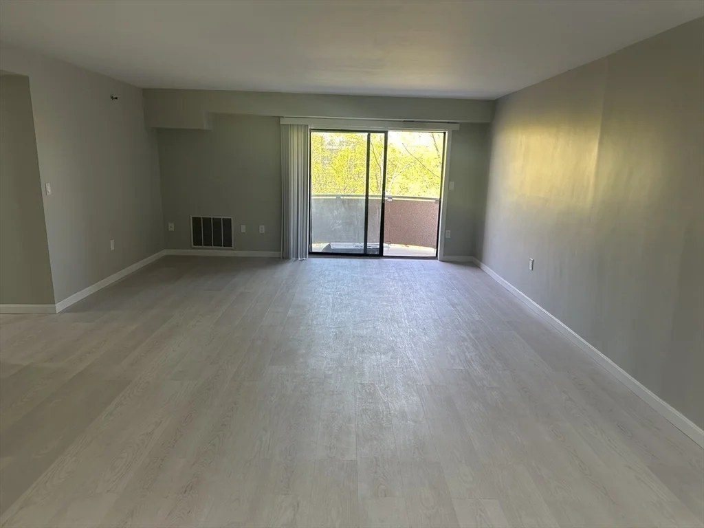 2 bed, 2 bath apartment for rent at 2500 Mystic Valley Unit 705, Medford — photo 16 of 30