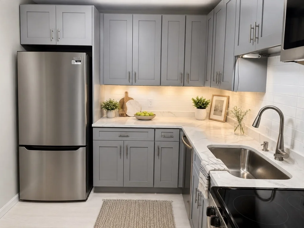 2 bed, 2 bath apartment for rent at 2500 Mystic Valley Unit 705, Medford — photo 1 of 30