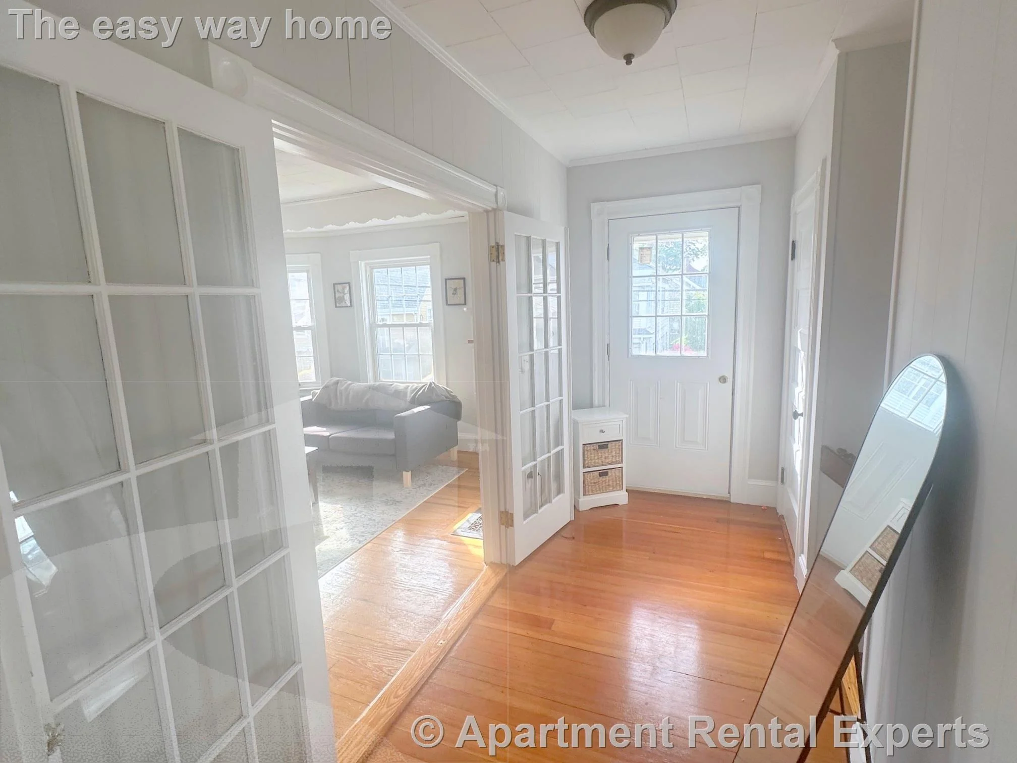 4 bed, 2 bath apartment for rent at 251-253 Arlington St Unit 2, Tufts — photo 4 of 22