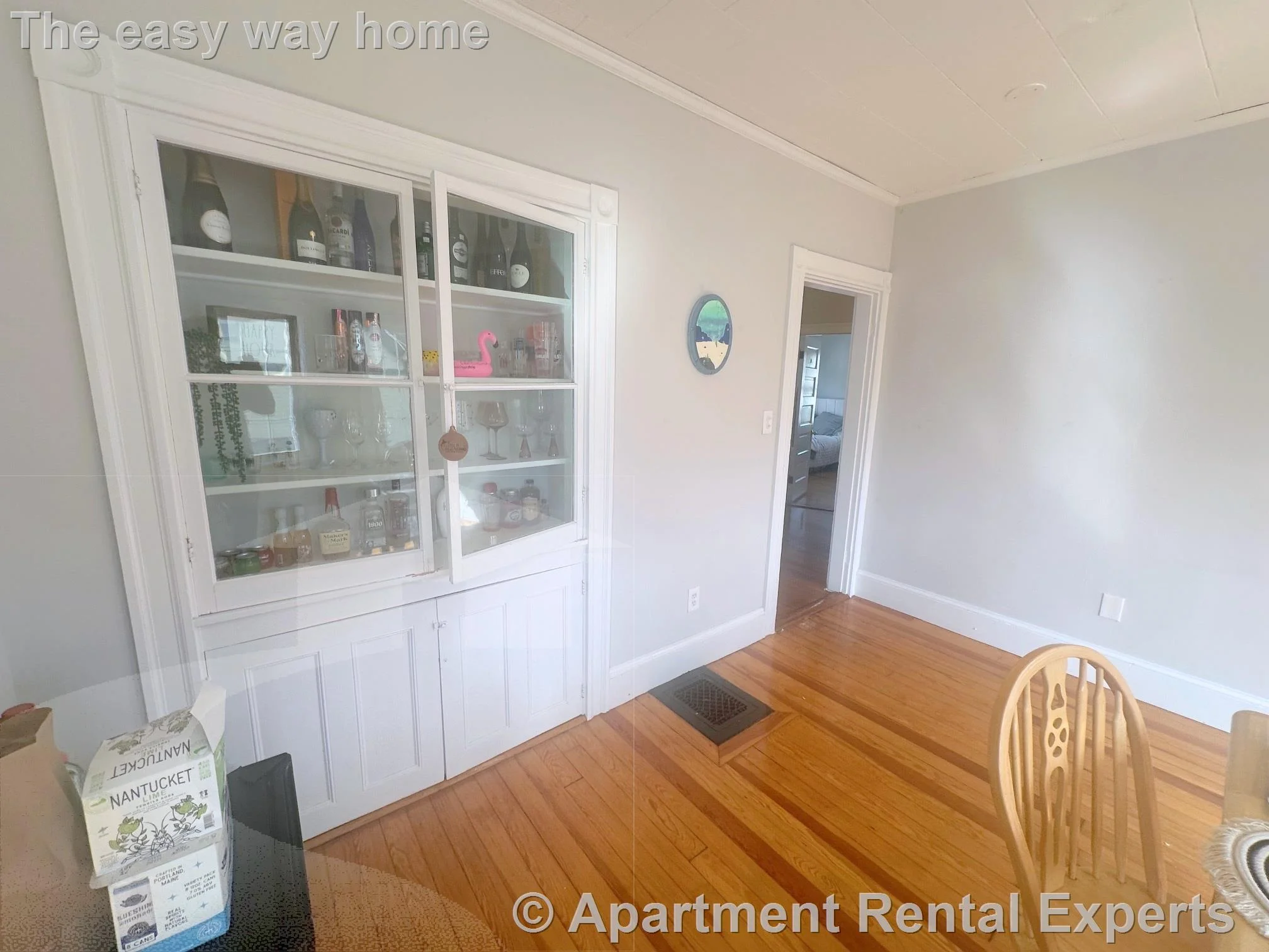 4 bed, 2 bath apartment for rent at 251-253 Arlington St Unit 2, Tufts — photo 6 of 22