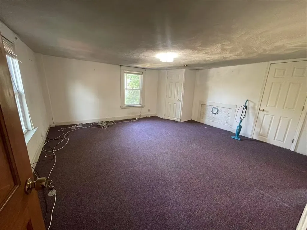 1 bed, 1 bath apartment for rent at 251 Broadway Unit 3, The Port — photo 5 of 8