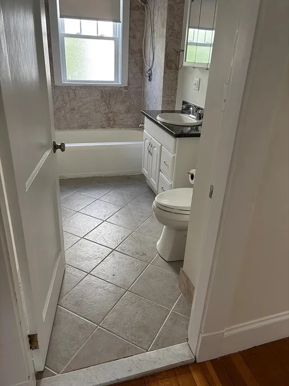 2 bed, 1 bath apartment for rent at 251 Brown St Unit 2, Waltham — photo 11 of 13