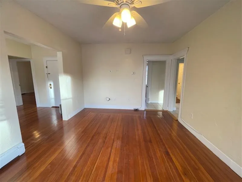 3 bed, 1 bath apartment for rent at 251 Central Ave Unit 2, Medford — photo 9 of 17