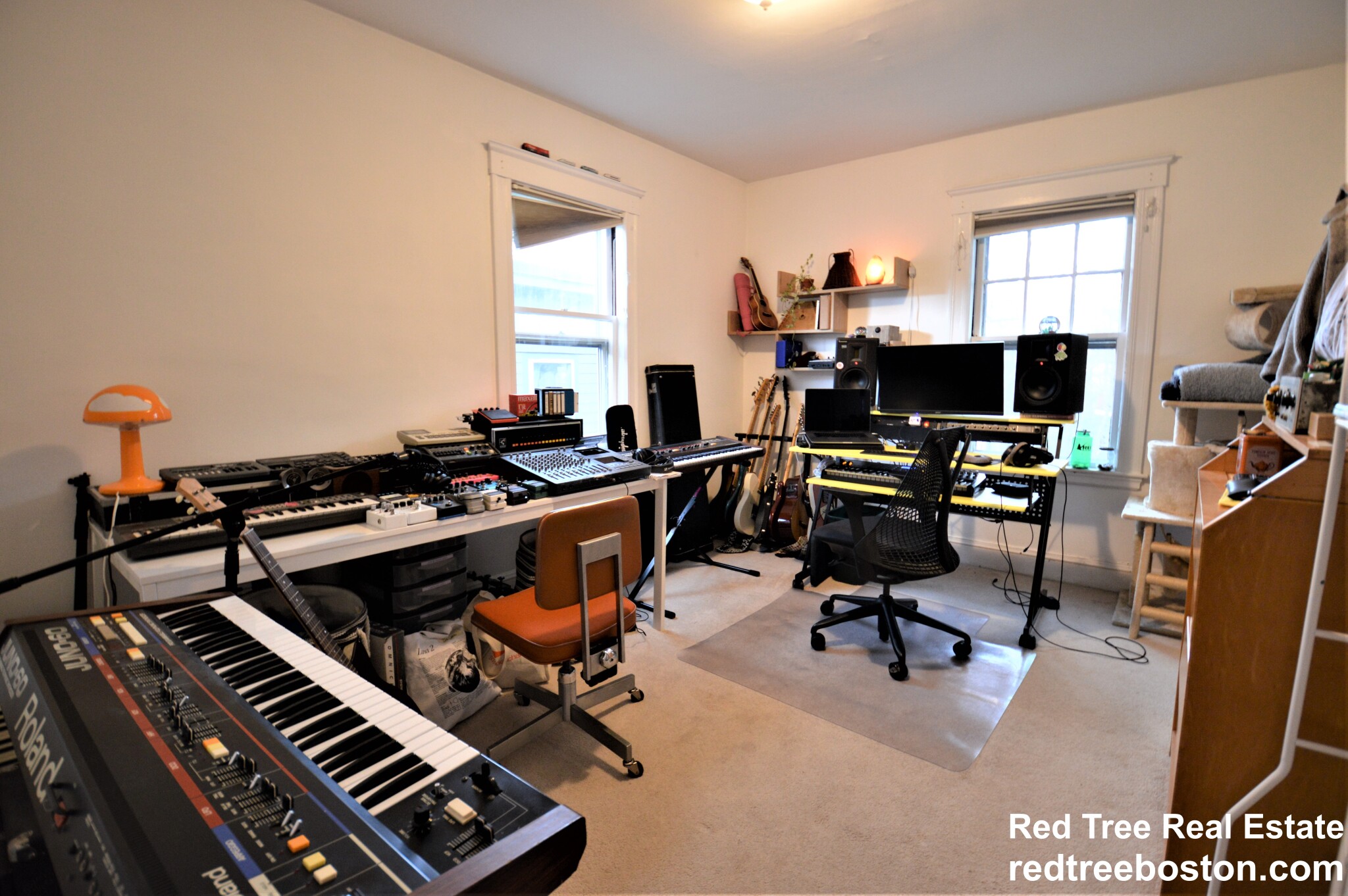 2 bed, 1 bath apartment for rent at 251 Chestnut Ave Unit 3, Jamaica Plain — photo 9 of 18