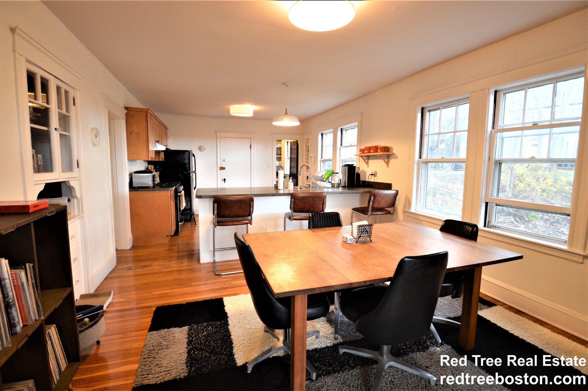 2 bed, 1 bath apartment for rent at 251 Chestnut Ave Unit 3, Jamaica Plain — photo 5 of 18