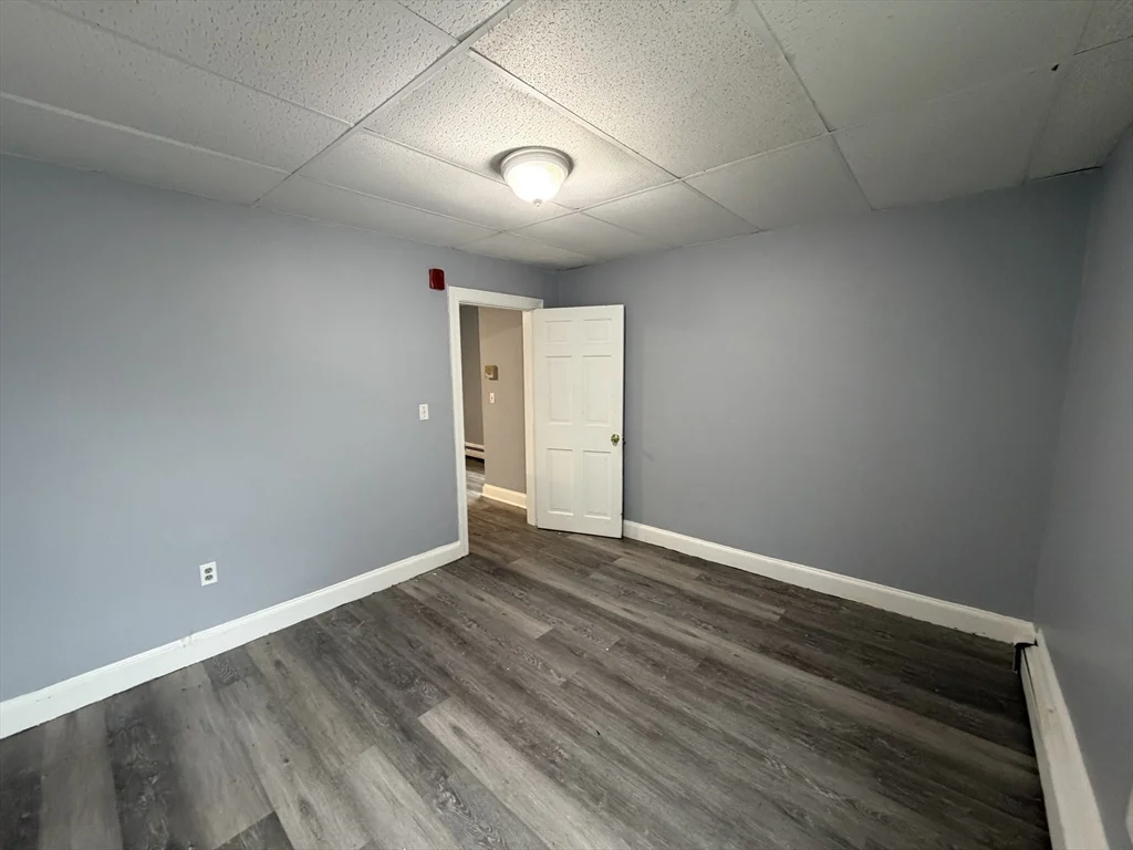 2 bed, 1 bath apartment for rent at 251 Copeland Unit b, Quincy — photo 2 of 9