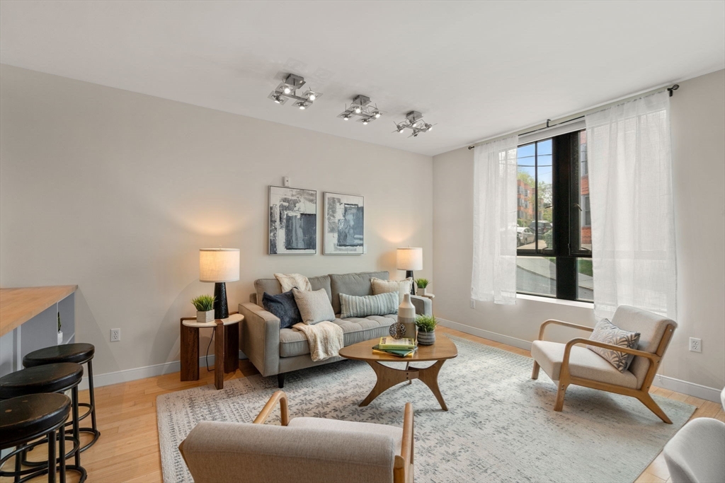2 bed, 1 bath apartment for rent at 251 Heath St Unit 220, Jamaica Plain — photo 3 of 21