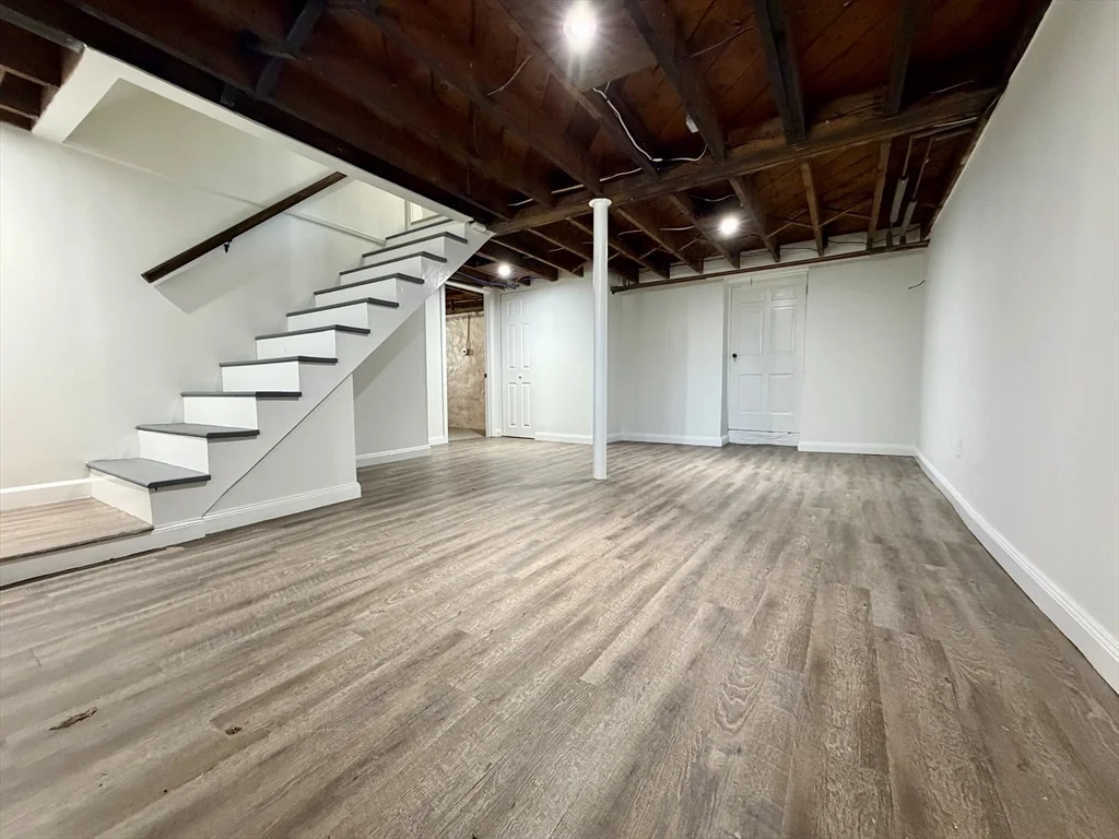 3 bed, 1 bath apartment for rent at 251 May St, Worcester — photo 22 of 26