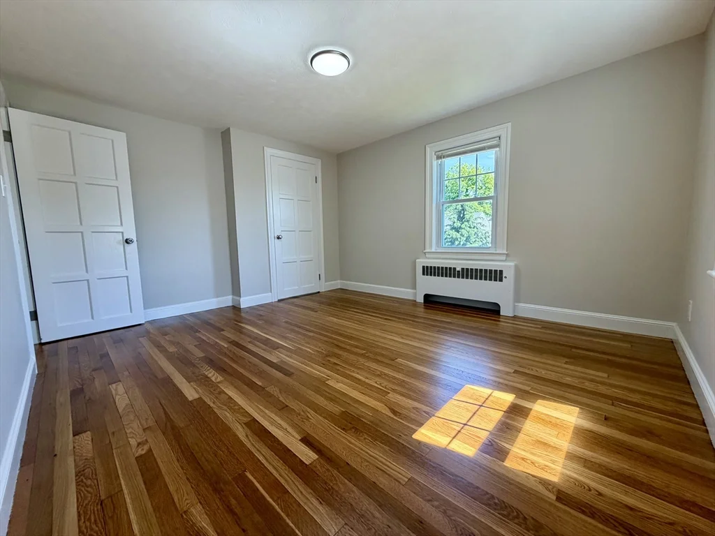 3 bed, 1 bath apartment for rent at 251 May St, Worcester — photo 16 of 26