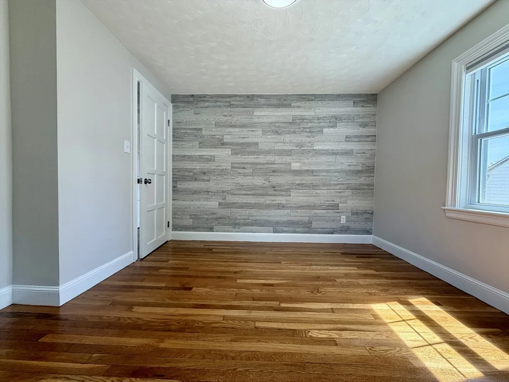 3 bed, 1 bath apartment for rent at 251 May St, Worcester — photo 18 of 26