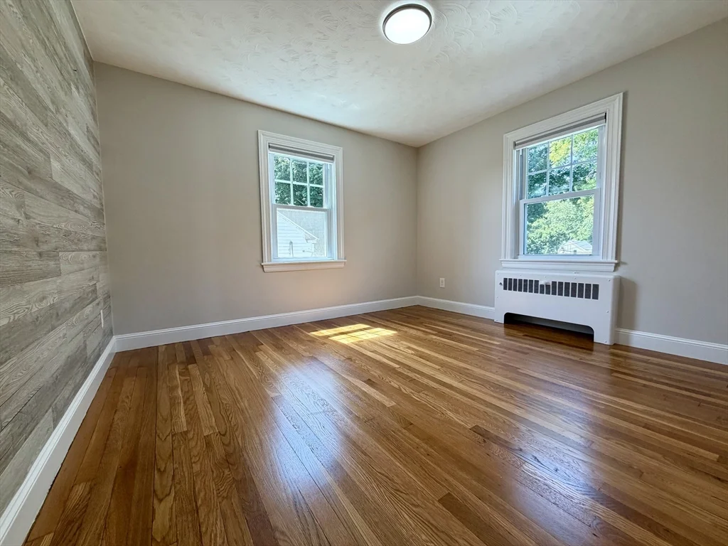 3 bed, 1 bath apartment for rent at 251 May St, Worcester — photo 20 of 26