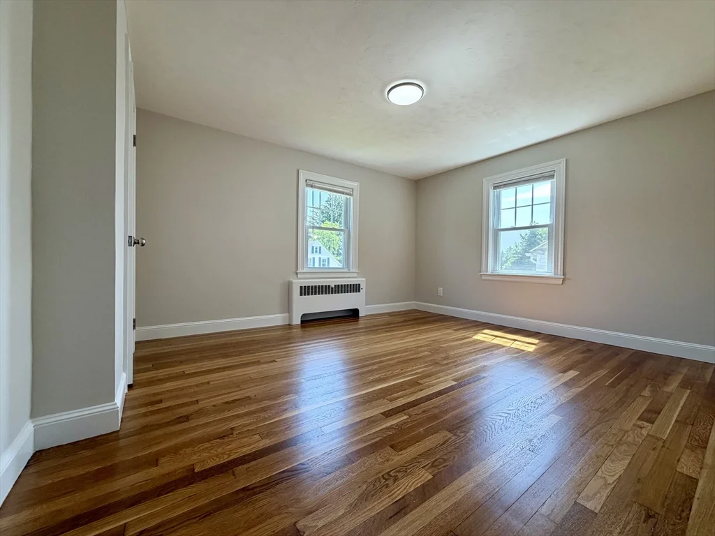 3 bed, 1 bath apartment for rent at 251 May St, Worcester — photo 17 of 26